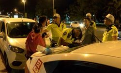 Kadıköy'de denetimde ceza uygulanan alkollü sürücü zor anlar yaşattı