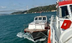 İstanbul açıklarında sürüklenen tekne kurtarıldı