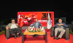 Gaziemir'de usta tarihçiler Atatürk’ün dehasını anlattı