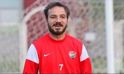 Bergama Belediyespor Erhan Şentürk'ü aldı