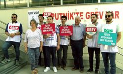 Sputnik Türkiye’deki Grev 6. Gününde Gazeteciler Cemiyeti’nden Destek Ziyareti