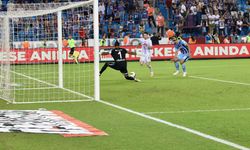 Trabzonspor, Karadeniz derbisinde Rize'ye 3-2 yenildi