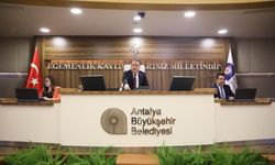 Antalya'da yaşayan üniversitelilere 1000 TL. eğitim desteği