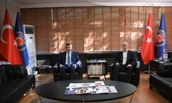 Cumhurbaşkanı Yardımcısı Yılmaz, Türk-İş'i ziyaret etti