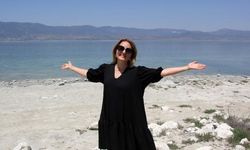Kuruma tehlikesiyle karşı karşıya olan Burdur Gölü için rap söylediler!