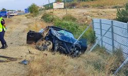 Minibüse çarpan otomobilin hız kadranı 240 kilometrede takılı kaldı: 3 ölü, 3 yaralı