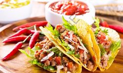 Meksika Mutfağından Taco Nasıl Yapılır? Yedikçe Yediren Kolay Taco Tarifi!