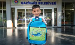 Gaziemir Belediyesi’nden bin 746 öğrenciye okul çantası