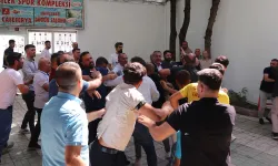İzmir'den sonra Siirt'te arbede! CHP'liler birbirine girdi, 2 kişi gözaltına alındı!