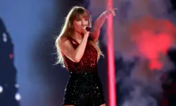 Taylor Swift, Amerika'yı Sallıyor: 2024 Seçimleri İçin Çağrı Yaptı!