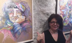 Ressam Ayşe Uzunhasanoğlu kimdir? Ayşe Uzunhasanoğlu nereli? Ressam Ayşe Uzunhasanoğlu sergi konsepti?