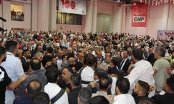 CHP İzmir Kongresi'nde arbede! Delegeler 'blok liste' dedi