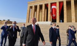 CHP Lideri Kemal Kılıçdaroğlu: Cumhuriyet'in Yeniden İnşası ve Demokrasiyle Taçlandırılması Önemli