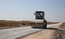 Eskişehir Büyükşehir Belediyesi Ekipleri Kırsal Yolları Düzenliyor