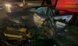Afyonkarahisar'da iki otomobilin çarpıştığı kazada 3 kişi yaralandı