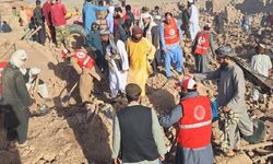 Afganistan’da 6.4 büyüklüğünde deprem