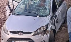 Otomobil şarampole devrildi: 6 yaralı