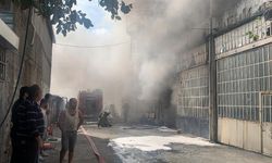 Zeytinburnu'nda iş yeri yangını 