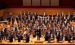 İzmir Devlet Senfoni Orkestrası, AKM'de müzikseverlerle buluştu