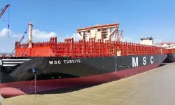 Dünyanın en büyük konteyner gemisine verilen isim gurur verdi!