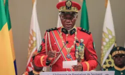 Gabon'da Askeri Darbeyle İktidara Gelen General Brice Oligui Nguema, Maaşından Feragat Etti