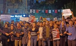 İzmir'de öğrenciler Zeren için sokağa çıktı