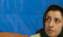 Narges Mohammadi'nin Nobel Barış Ödülü seçimi İranlı kadınların cesaret ve kararlılığını vurguluyor