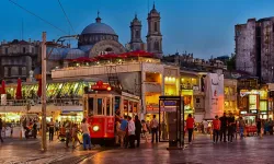 Yapay zekaya göre Taksim'de gezilecek yerler listesi ve En güzel Taksim barları