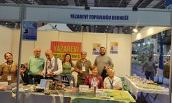 İzkitap İzmir Kitap Fuarı renkli etkinliklerle devam ediyor