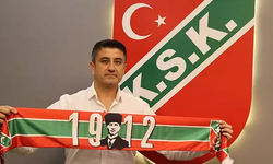 Karşıyaka'da Ersin Aka istifa etti