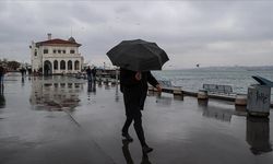 AKOM'dan İstanbul için sağanak ve fırtına uyarısı