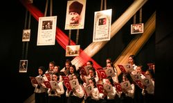Büyük Önder Atatürk, Uşak'ta düzenlenen programla anıldı