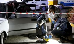 Fethiye'de otomobiliyle seyir halindeyken tabancayla vurulan kadın yaralandı