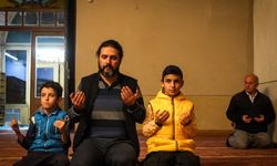 İzmir'deki camilerde Gazze için dua edildi