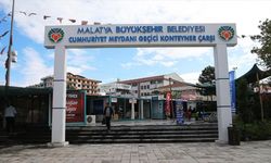 Malatya'da 3 bin 700 esnaf ticarete dönebilmek için konteyner bekliyor