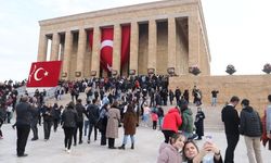 10 Kasım'da vatandaşlar Anıtkabir'e akın etti