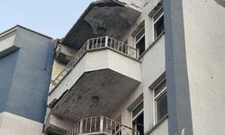 Adıyaman'da ağır hasarlı bina tehlike saçıyor