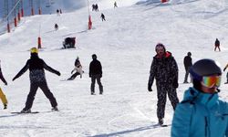 Palandöken ve Konaklı'da kayak sezonu açıldı