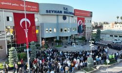 Seyhan Belediyesi’nden Atatürk’e saygı etkinliği