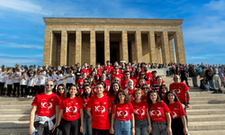 Hayalime Ortak Ol Topluluğu, 10 Kasım'da öğrencileriyle Anıtkabir’i ziyaret etti