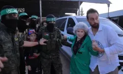 Hamas, Geçici Ateşkes Kapsamında 24 Rehineyi Serbest Bıraktı! Görüntüler ortaya çıktı!