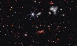 Bilim insanları, evrenin en eski kara deliğini keşfetti