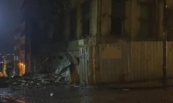 Sultanahmet'te tarihi bina çöktü: Can kaybı yaşanmadı