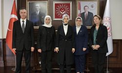 Bakan Göktaş, Filistin Ankara Büyükelçisi Mustafa ile görüştü