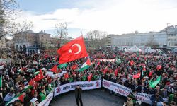 İstanbul'da binlerce kişi, terörü ve İsrail'i lanetledi 