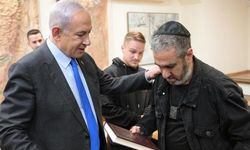 Netanyahu, savaşta ölen askerlerin aileleriyle görüştü