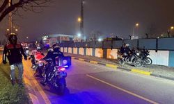 Trafik kazasında dört polis yaralandı