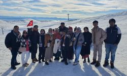 Endonezyalı turistler Kayseri'ye çıkartma yaptı!