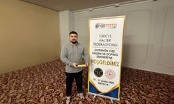 Nevşehir Belediyesi Gençlik ve Spor Kulübü'nüm halter gururu