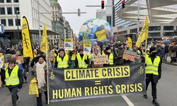 Brüksel'de binlerce kişi iklim krizine karşı seslerini yükseltti